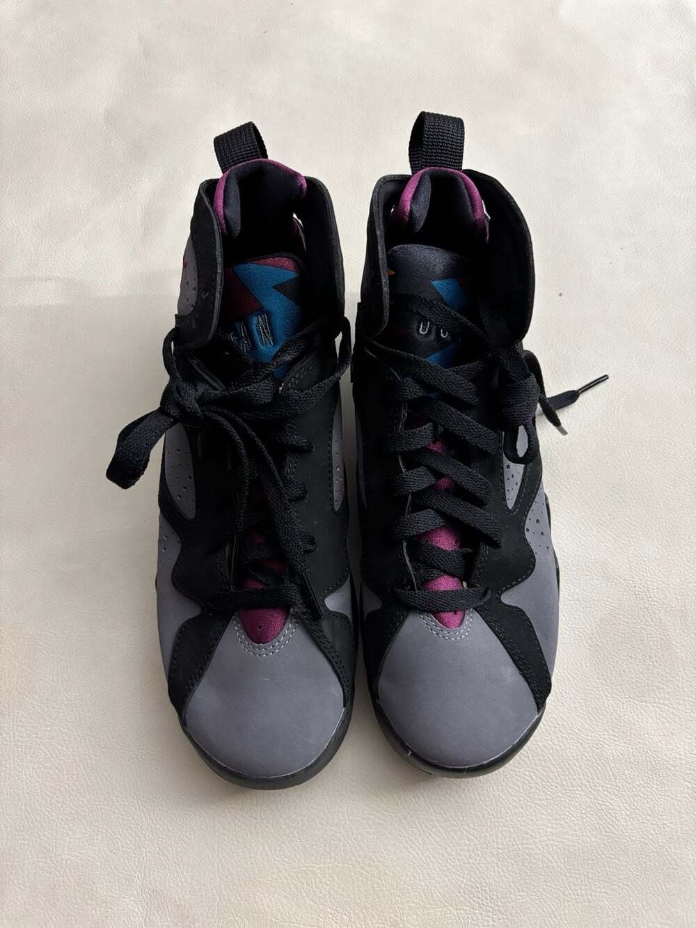 Nike Air Jordan 7 Retro Bordeaux Size 5.5Y Black Light Graphite